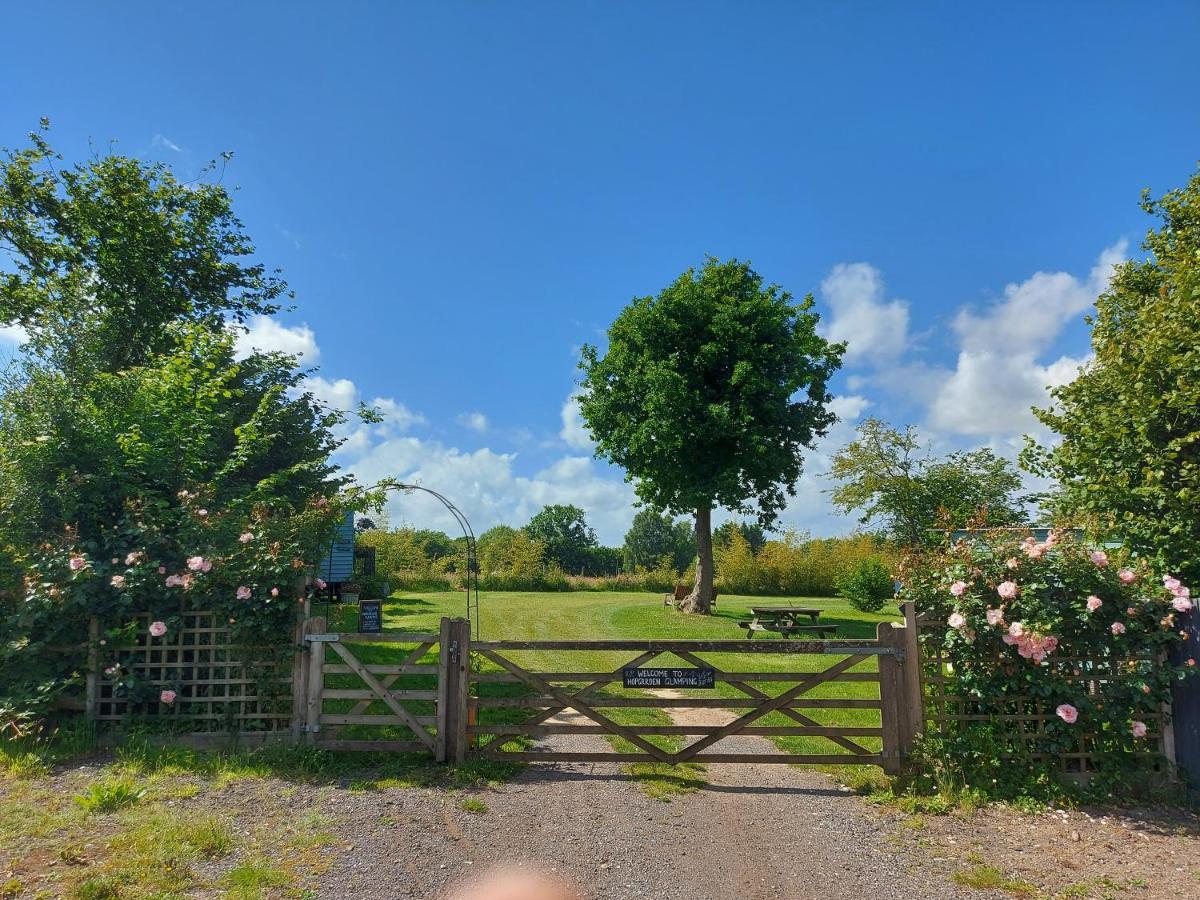 Hopgarden Glamping Luxury Shepherds Huts Wadhurst ภายนอก รูปภาพ
